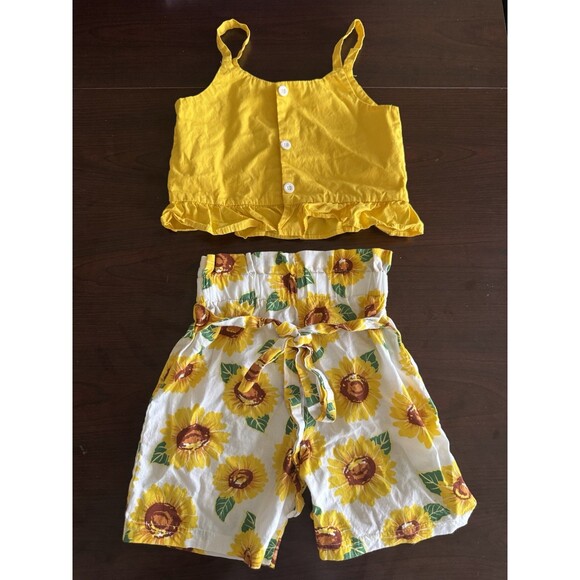 Girl's outfit Sleeveless Toddler Top+ Sunflower Ruffle shorts yellow size XS 5-6 - Picture 4 of 12
